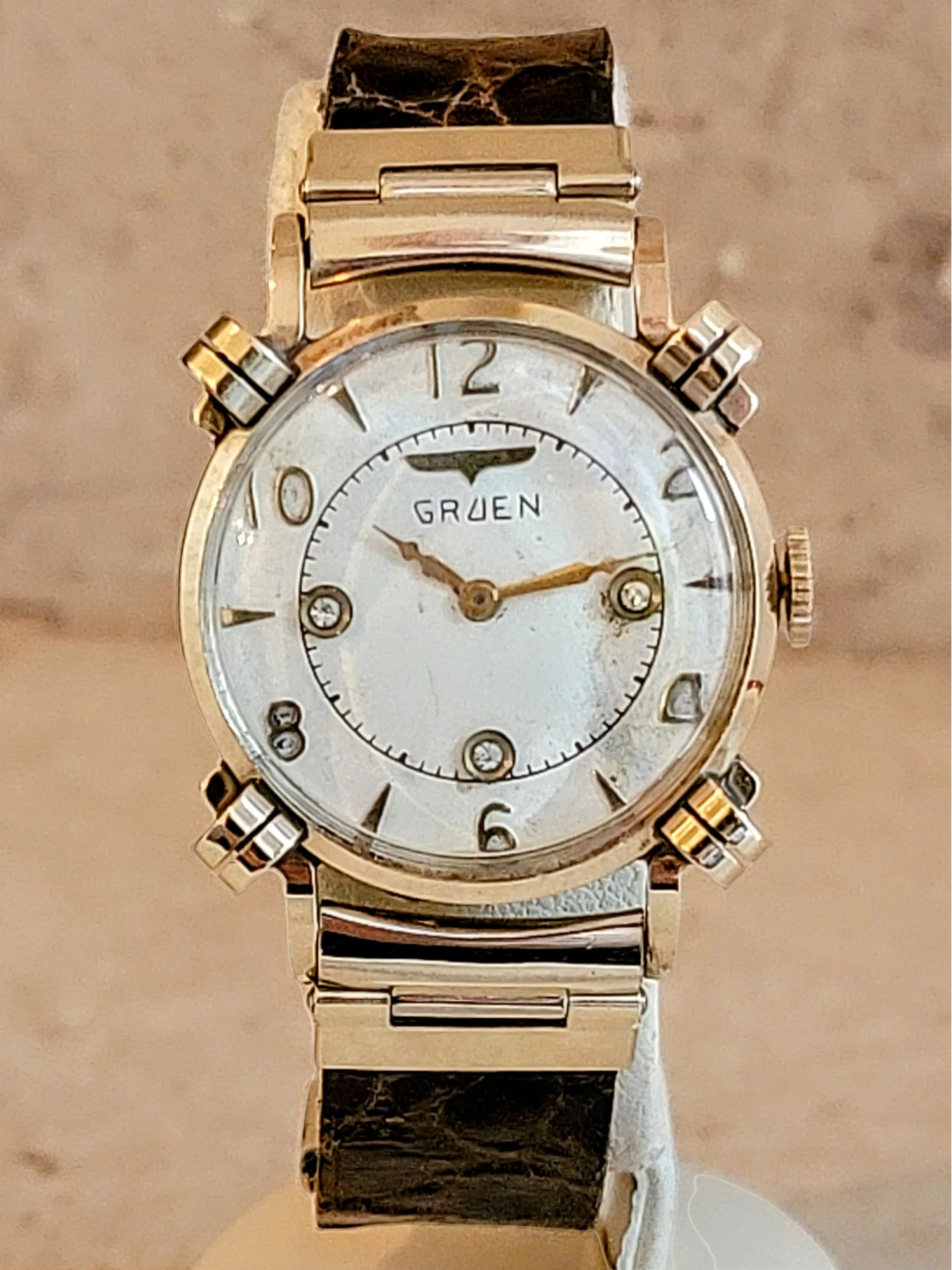 1924 GRUEN Guild Wristwatch 15 Jewels Cal. 153 Swiss