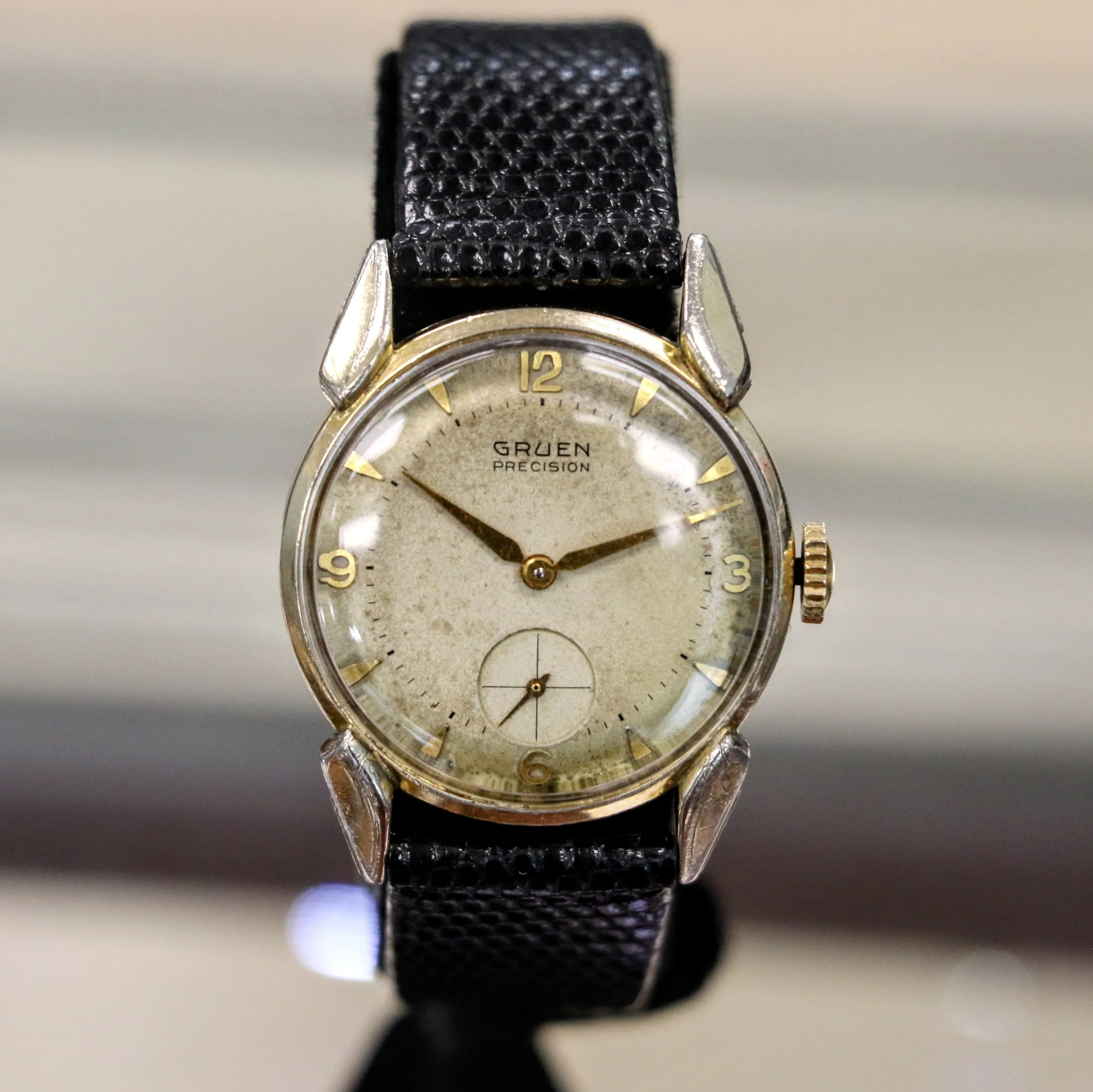 1956 GRUEN Precision Wristwatch 17 Jewels Cal. 415 Style 973 Fancy Lugs Swiss Made Watch