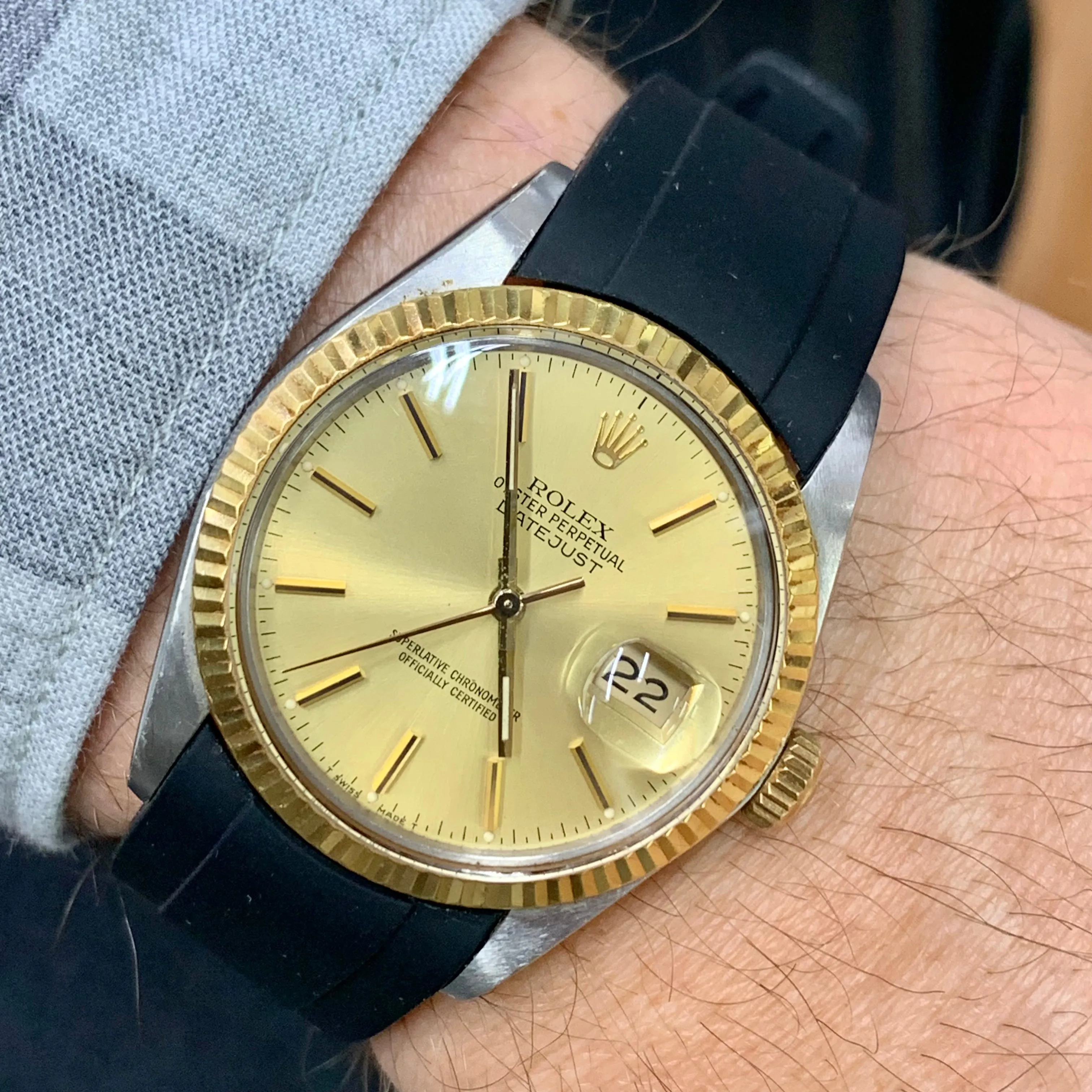 36mm Rolex Datejust Watch with Black Rubber Band (quick set)