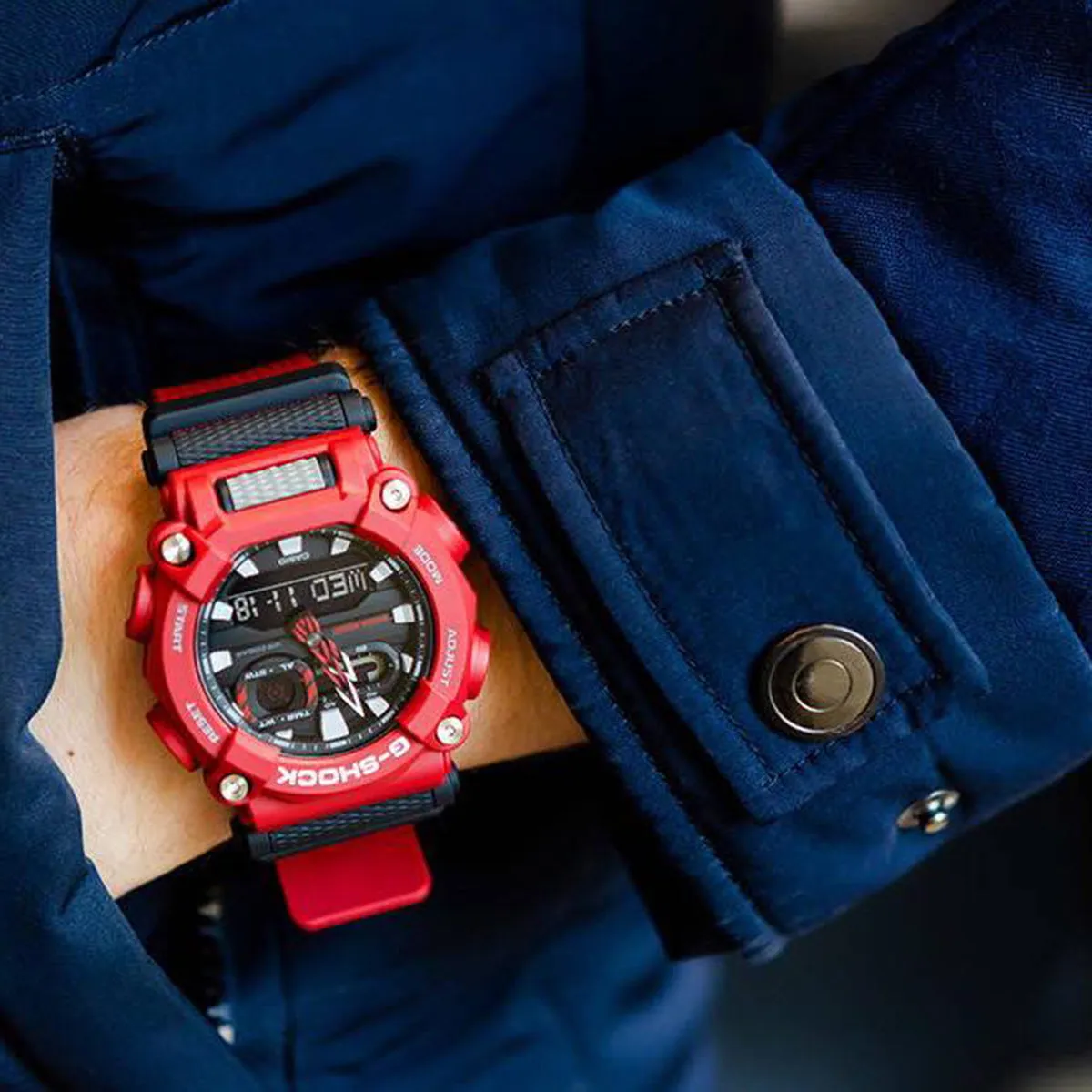 Casio - G-Shock - GA-900-4ADR