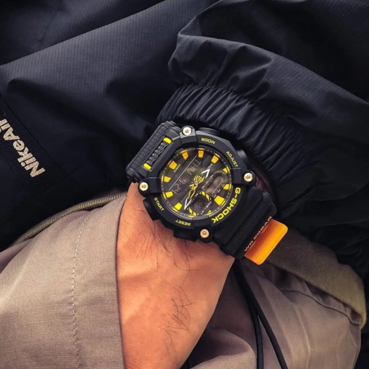 Casio - G-Shock - GA-900A-1A9DR