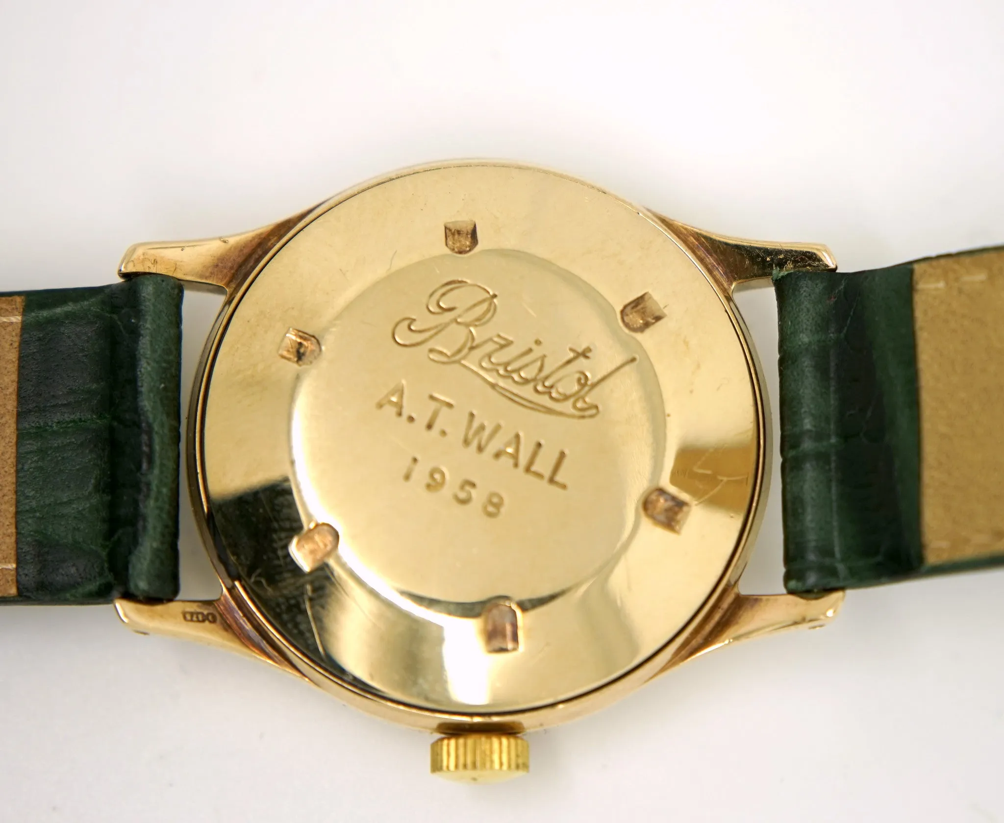 DELUXE SMITHS 17 JEWEL DENNISON AQUATITE CASED BRISTOL CARS 9CT GOLD WATCH