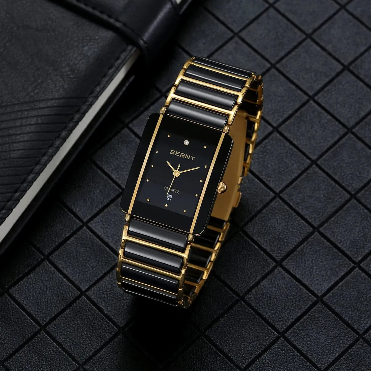 Experience Timeless Elegance with the Rectangular Quartz Watch