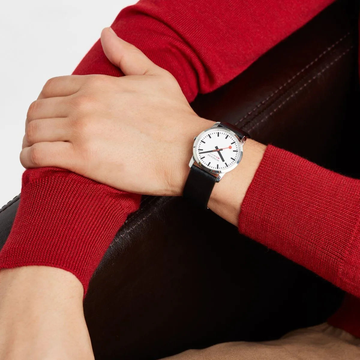 Mondaine SBB wristwatch Simply Elegant 36 mm A400.30351.12SBB