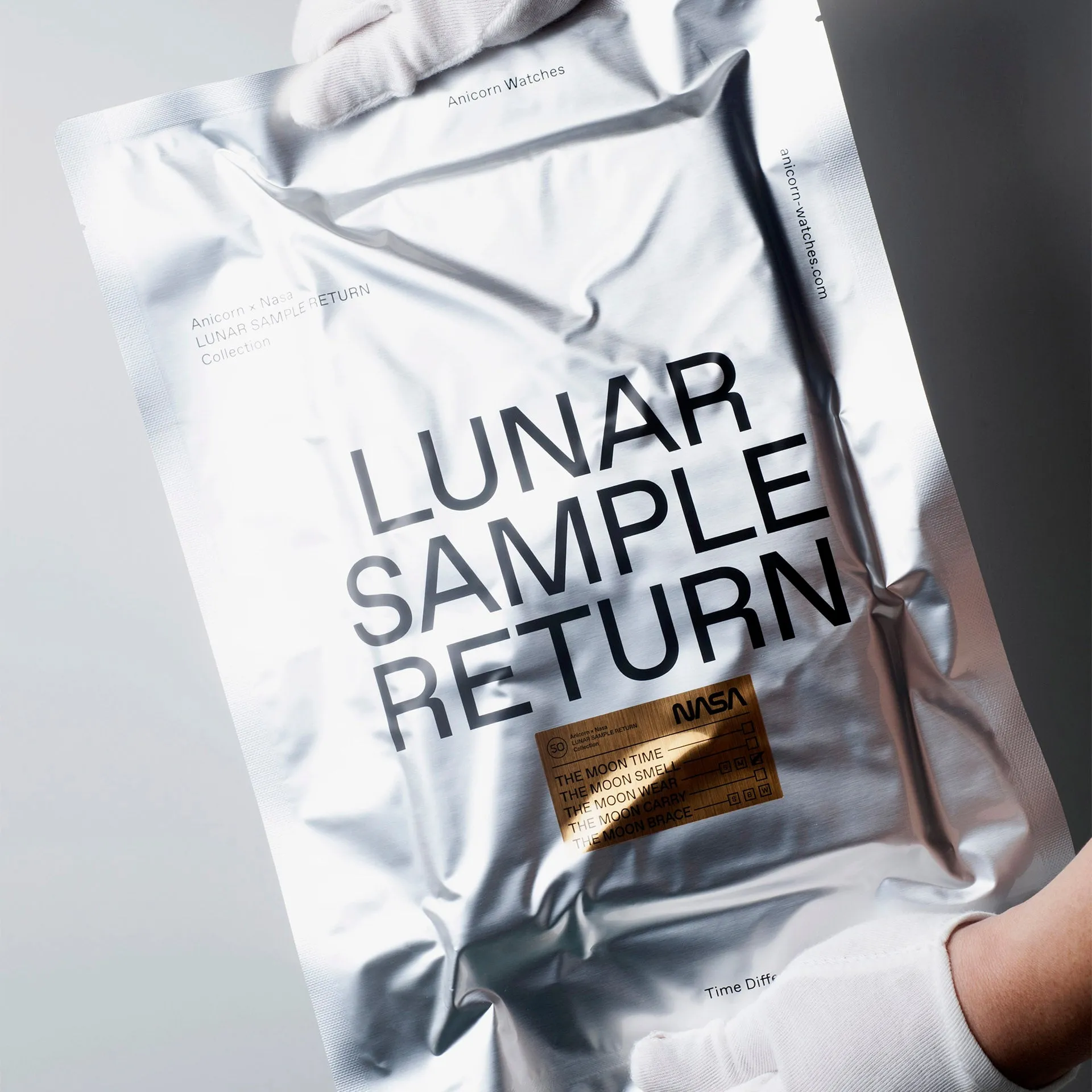 NASA themed - ANICORN "Lunar Sample Return" The Moon Wear