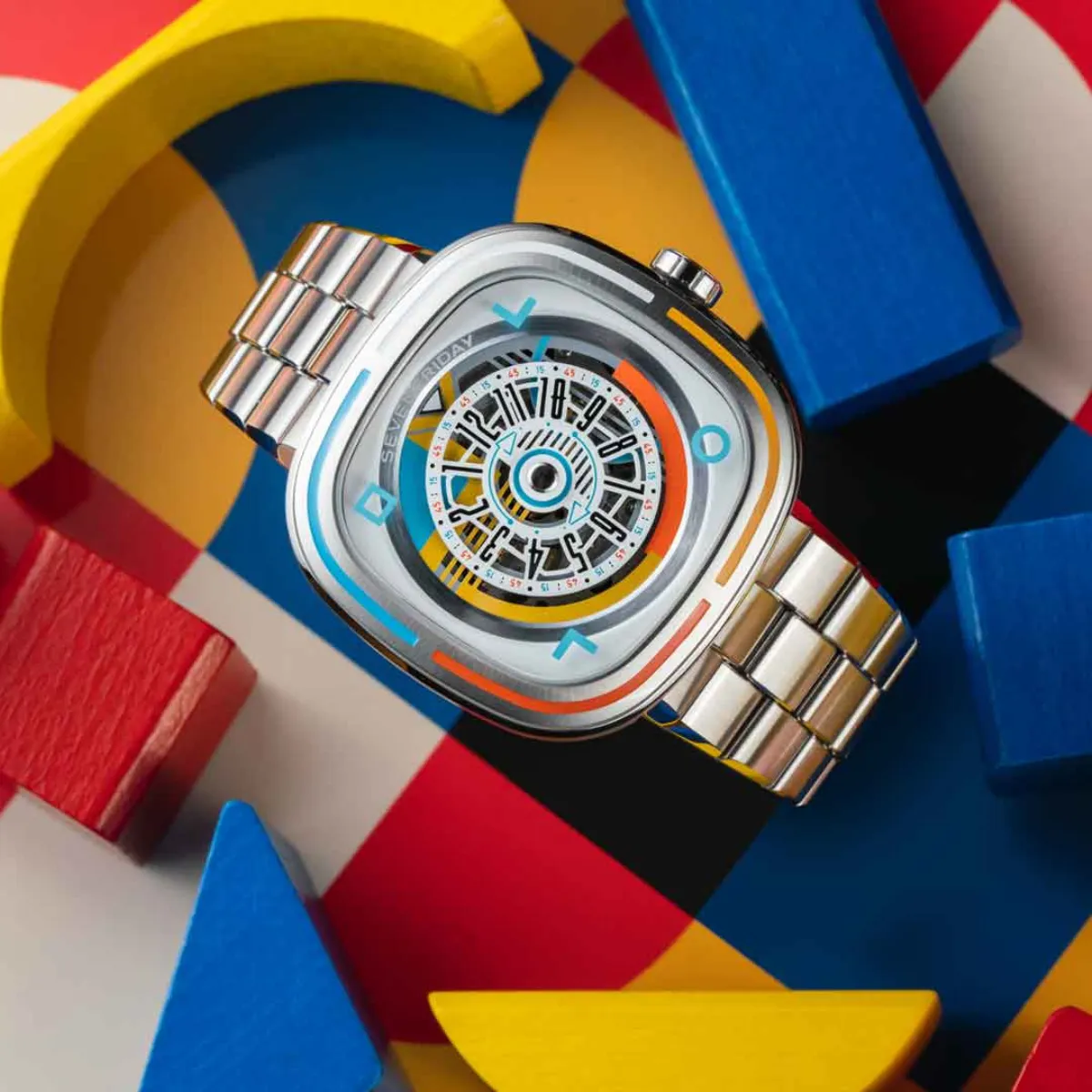 SEVENFRIDAY T1/08 "BAUHAUS"