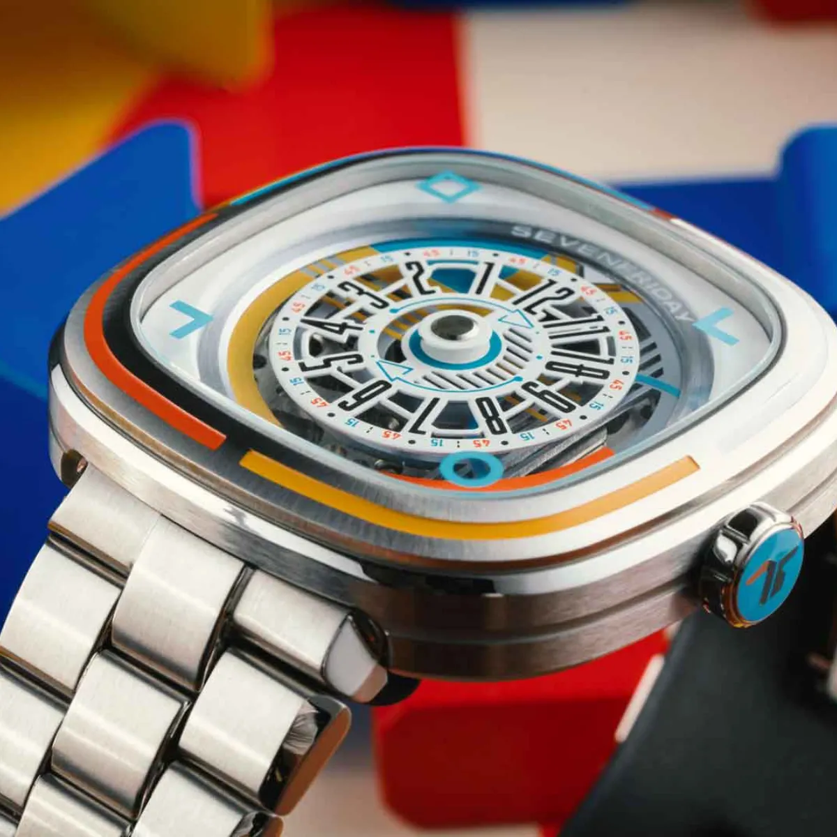 SEVENFRIDAY T1/08 "BAUHAUS"