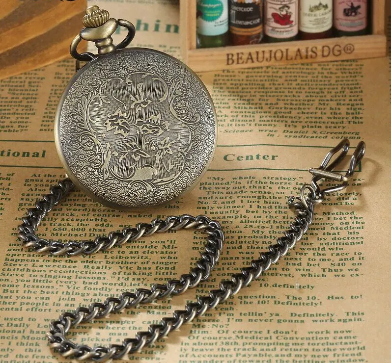 Unisex Retro Vintage Antique Roman Number Pocket Watch With Chain